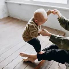Czy pracodawca może zwolnić pracownika na urlopie wychowawczym? Sprawdź prawa i wyjątki