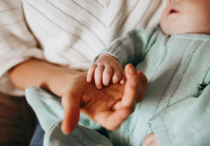 Czy można zapisać dziecko do żłobka w trakcie roku? Sprawdź, jak to zrobić.